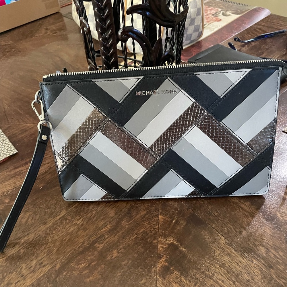 Michael Kors clutch